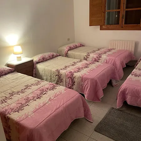 En Playa Limens カンガス・デ・モラソ