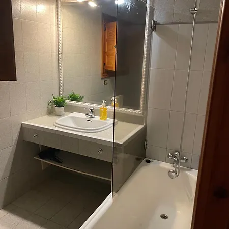 別荘 En Playa Limens *