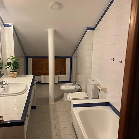 En Playa Limens カンガス・デ・モラソ